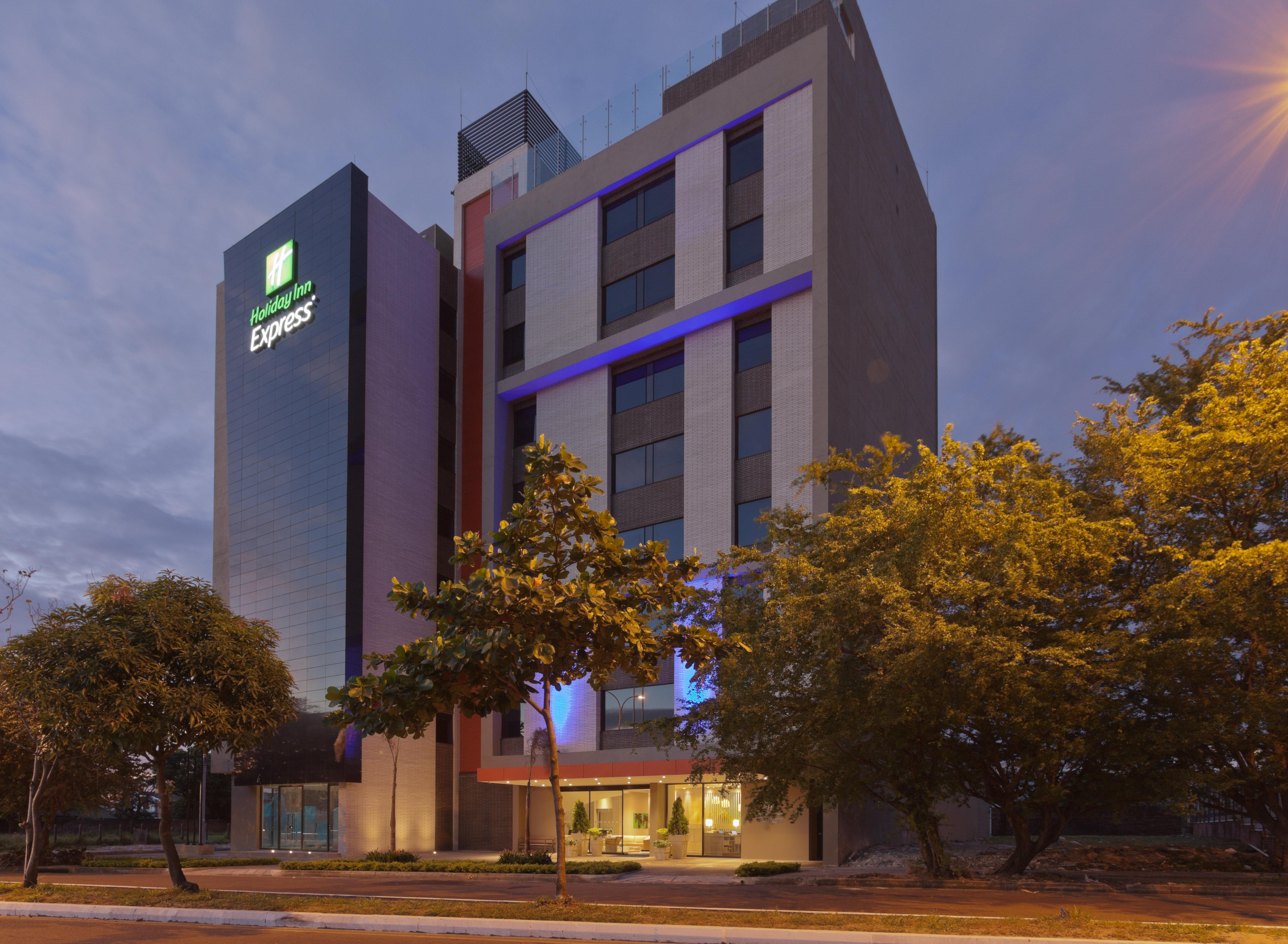 Holiday Inn Express Yopal By Ihg Zewnętrze zdjęcie