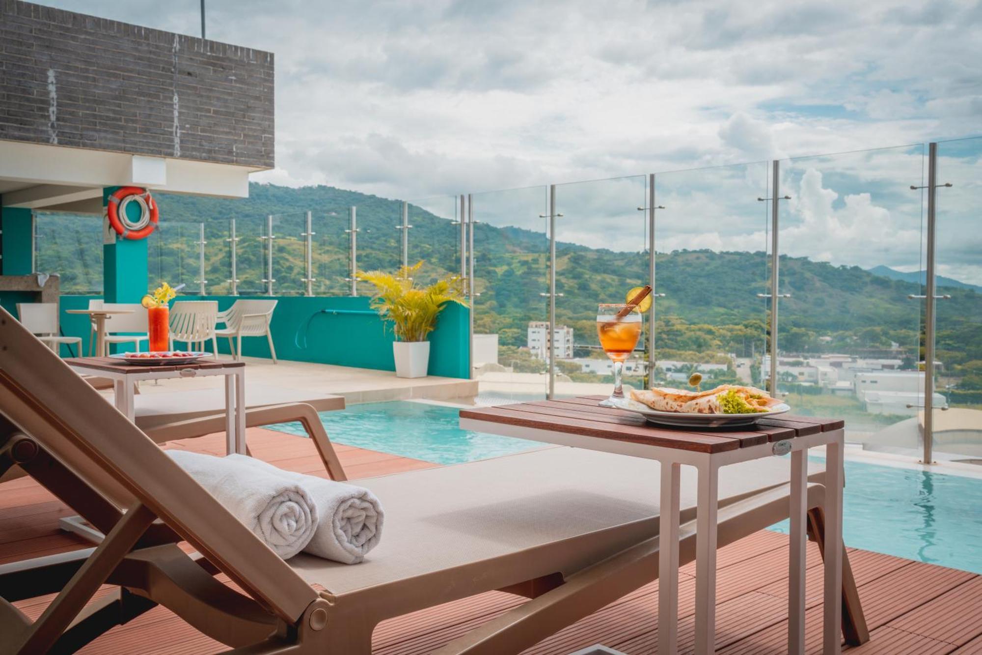 Holiday Inn Express Yopal By Ihg Zewnętrze zdjęcie